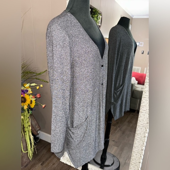 J. Jill • Wearever Button Front Long Cardigan - Picture 8 of 10